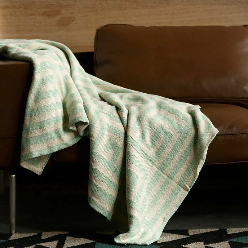 Luxurious Nordic Throw Blanket