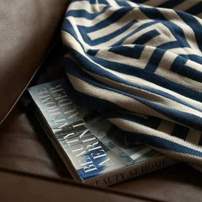 Luxurious Nordic Throw Blanket